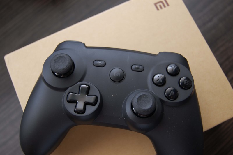 tay cầm chơi game xiaomi.jpg